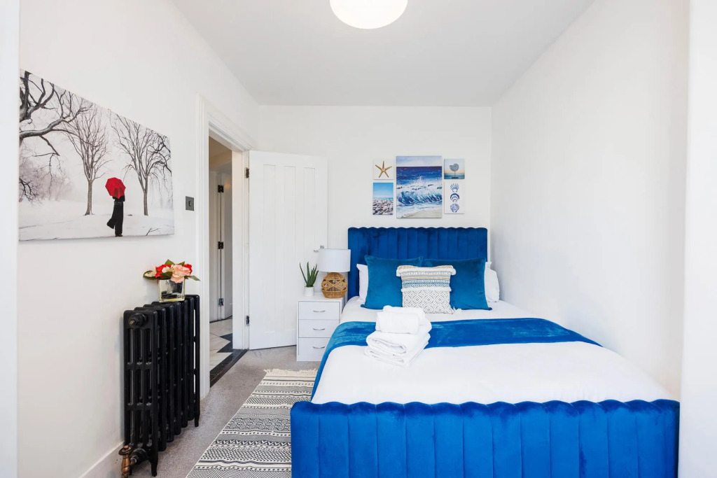London Bridge 2 bed Apartment Borough Market
