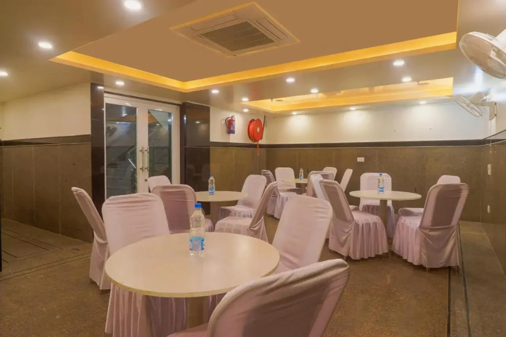 Hotel Kabir Palace Karol Bagh