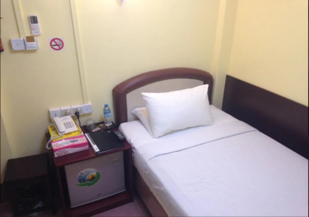 Royal 74 Hotel
