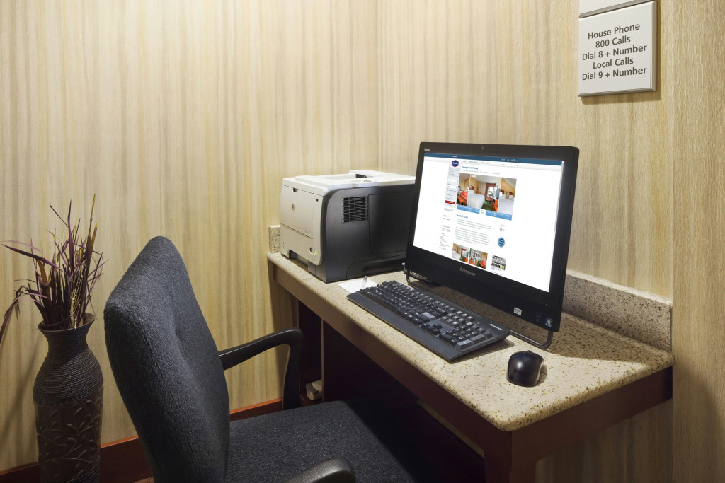 Hampton Inn Findlay