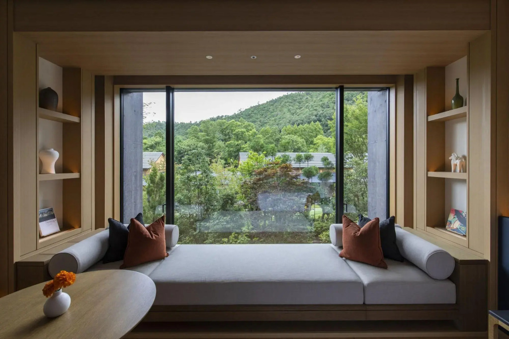 ROKU KYOTO, LXR Hotels & Resorts by Hilton