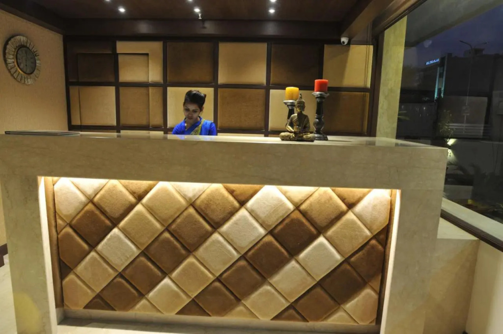 Hotel Royale Lalit