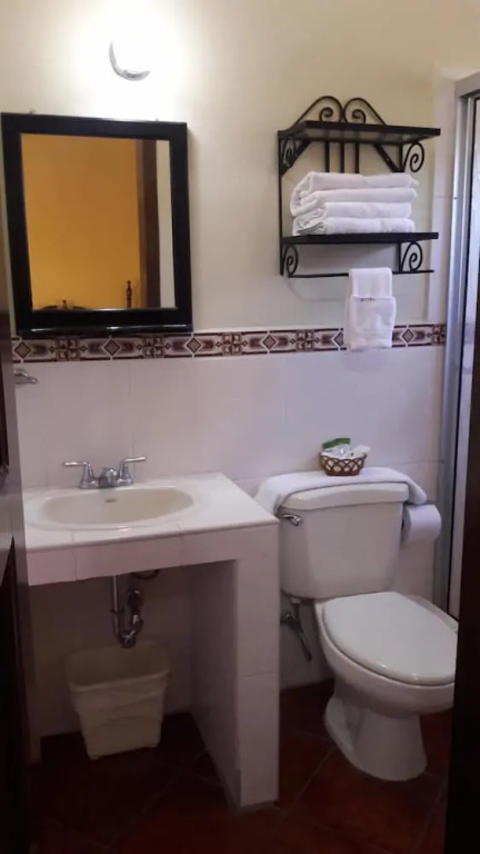 Hotel Acropolis Maya