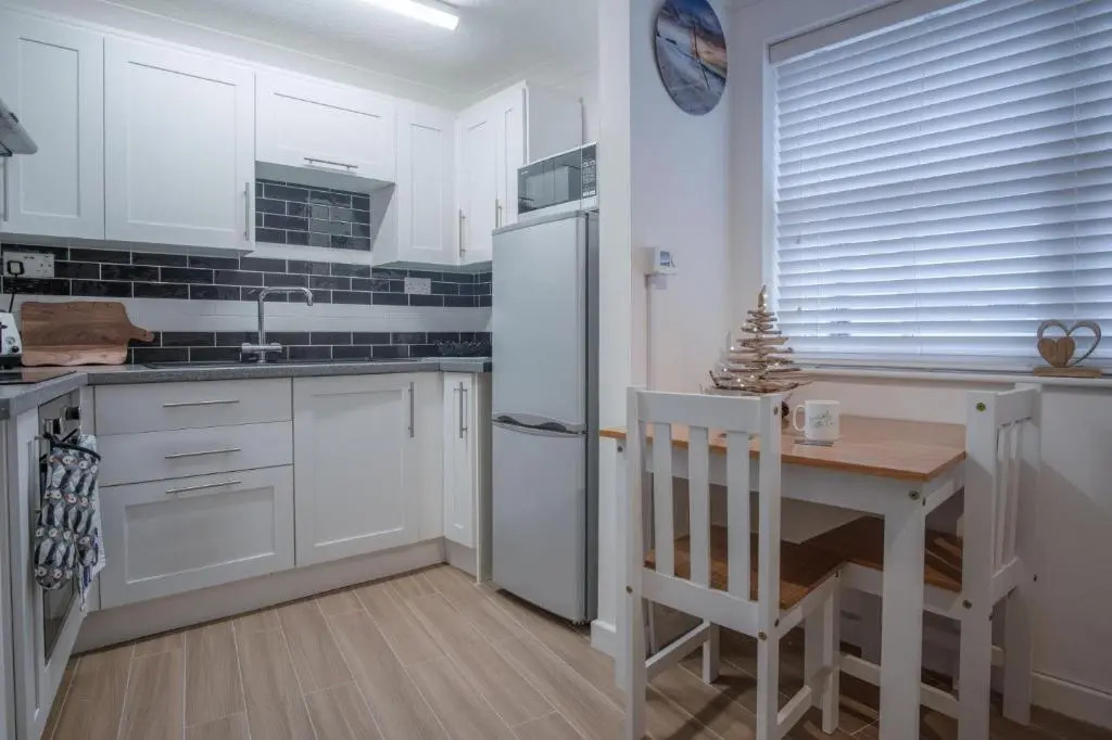 Castle Cove - 1 Bedroom Apartment - Tenby
