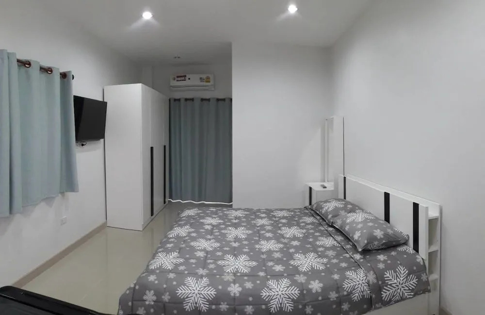 Jasmine Apartment