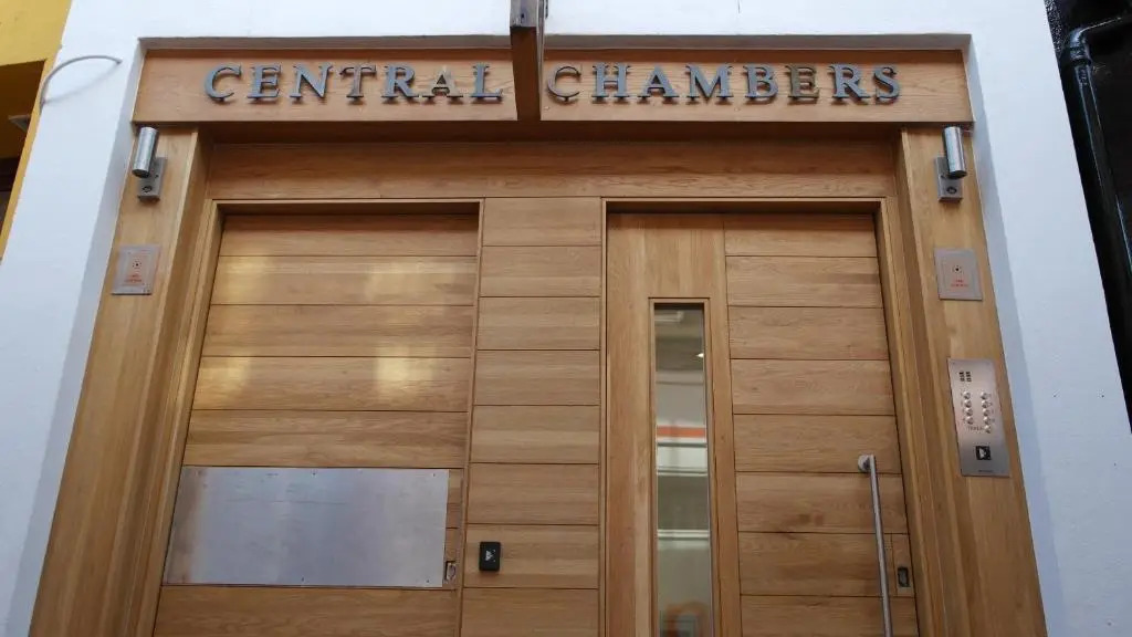 5 Central Chambers