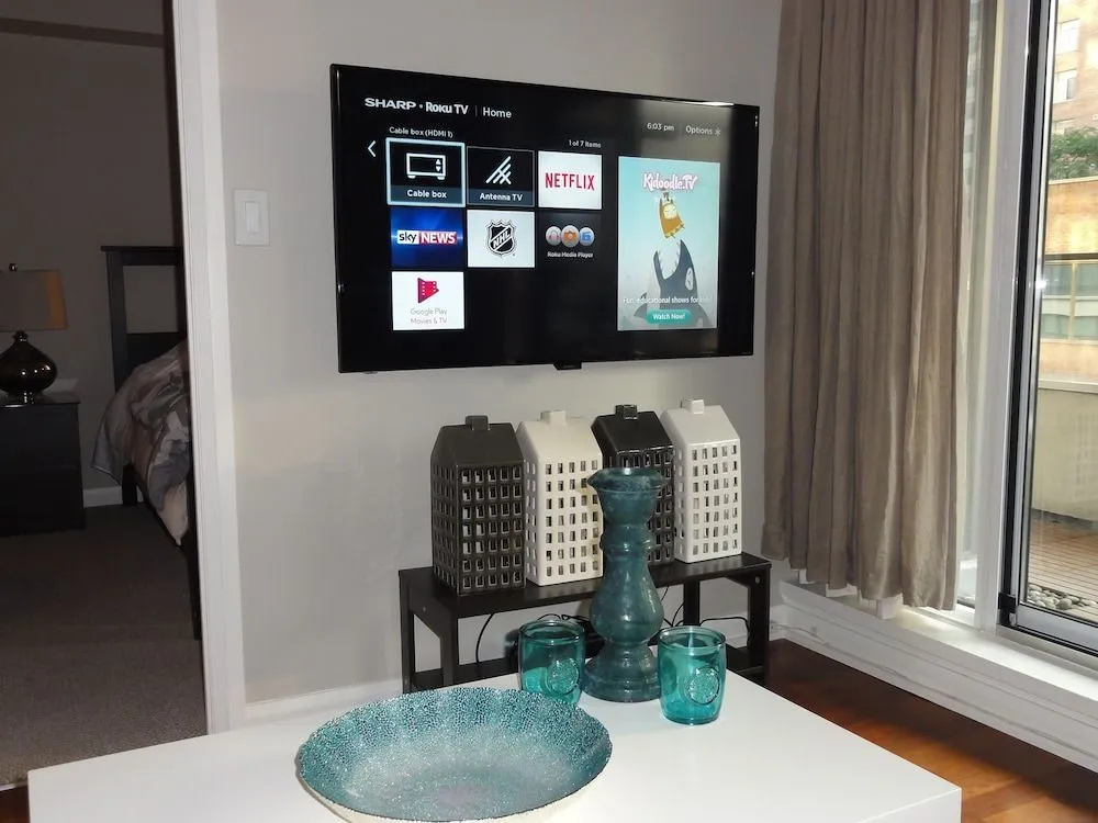 Beautifully Decorated 1BR Unit
