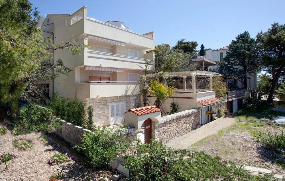 Stunning Home in Stanici With 6 Bedrooms and Outdoor Swimming Pool