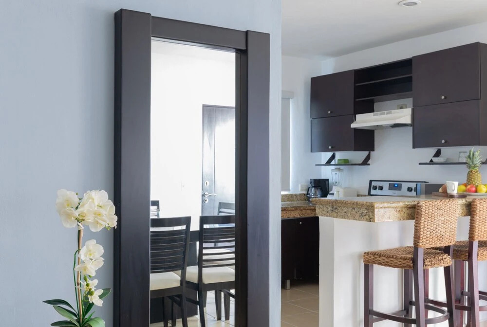 Spacious 2BR Condo Well-located Wifi Concierge