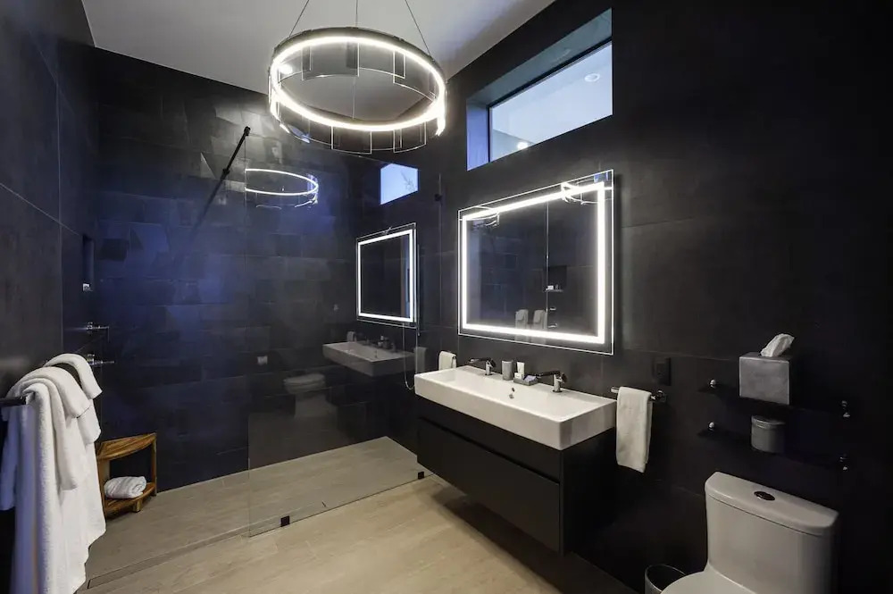 Black Urchin Boutique Resort