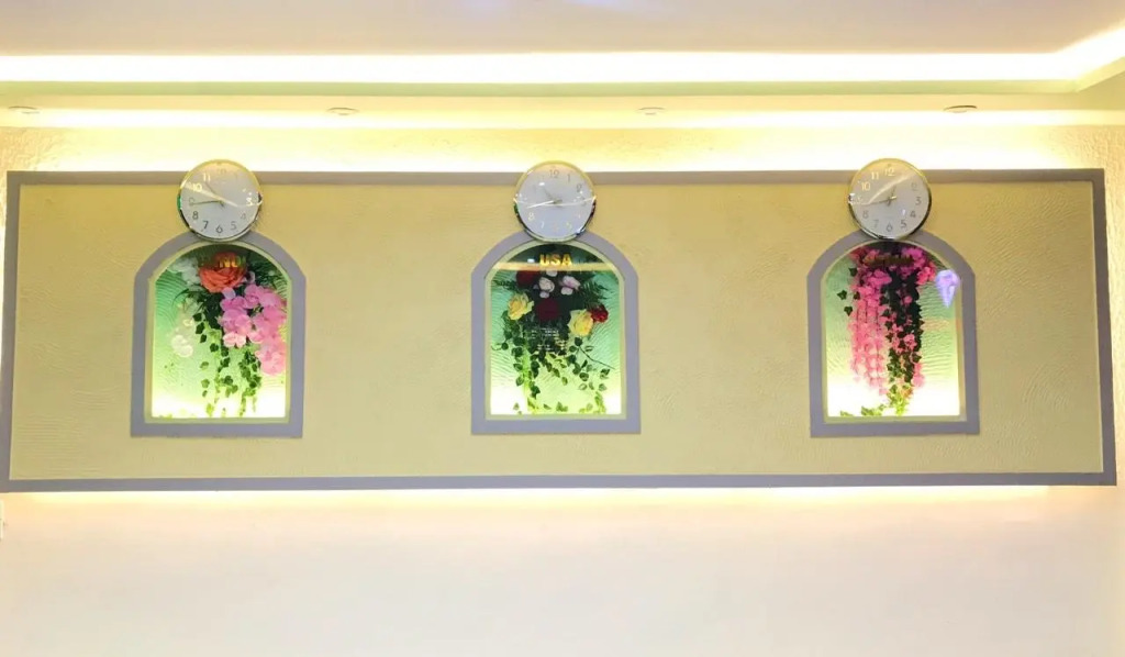 Ruby Hotel