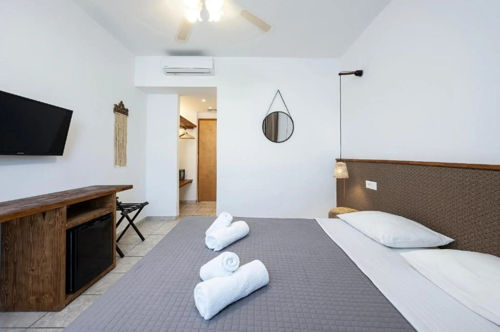Aegean Bay Hotel