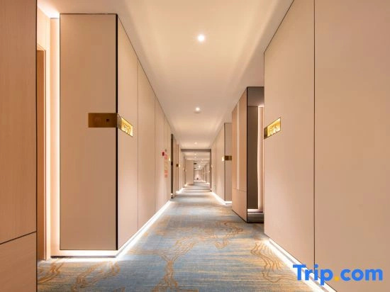 Xiangxiang Qin'ao Hotel (Hengqin Port Zhuhai International Convention and Exhibition Center Branch)