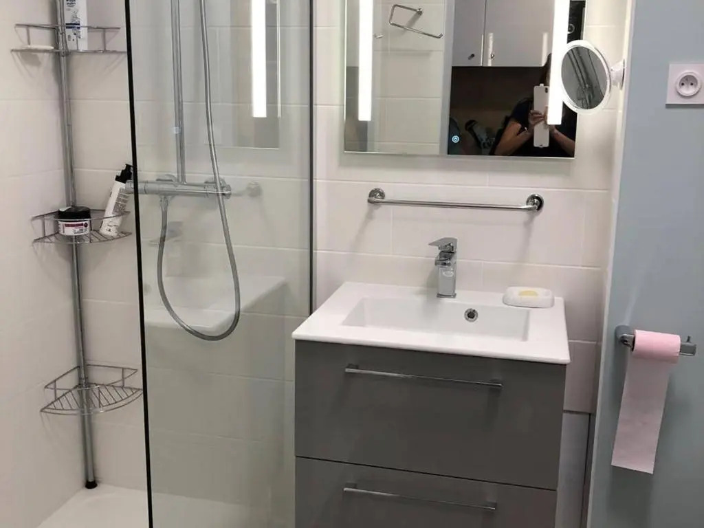 Appartement Balaruc-les-Bains, 1 pièce, 2 personnes - FR-1-553-79