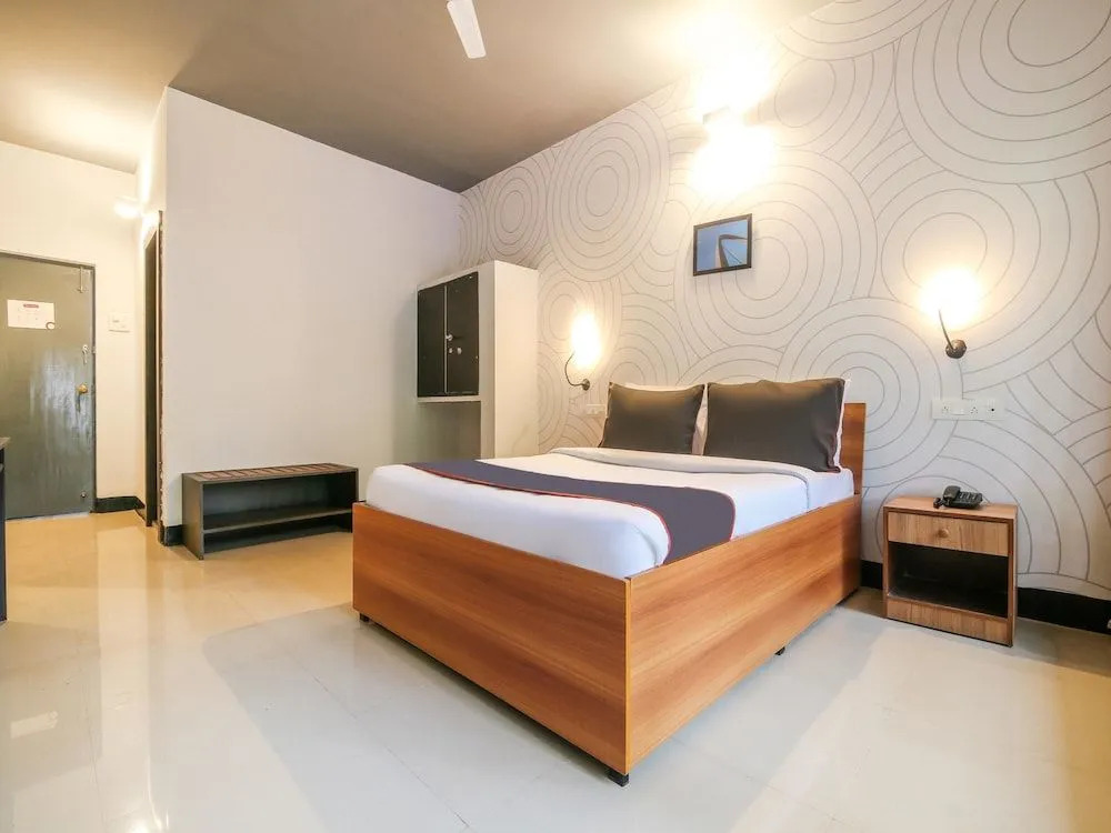 Oyo Flagship 267 Morjim Grand Inn