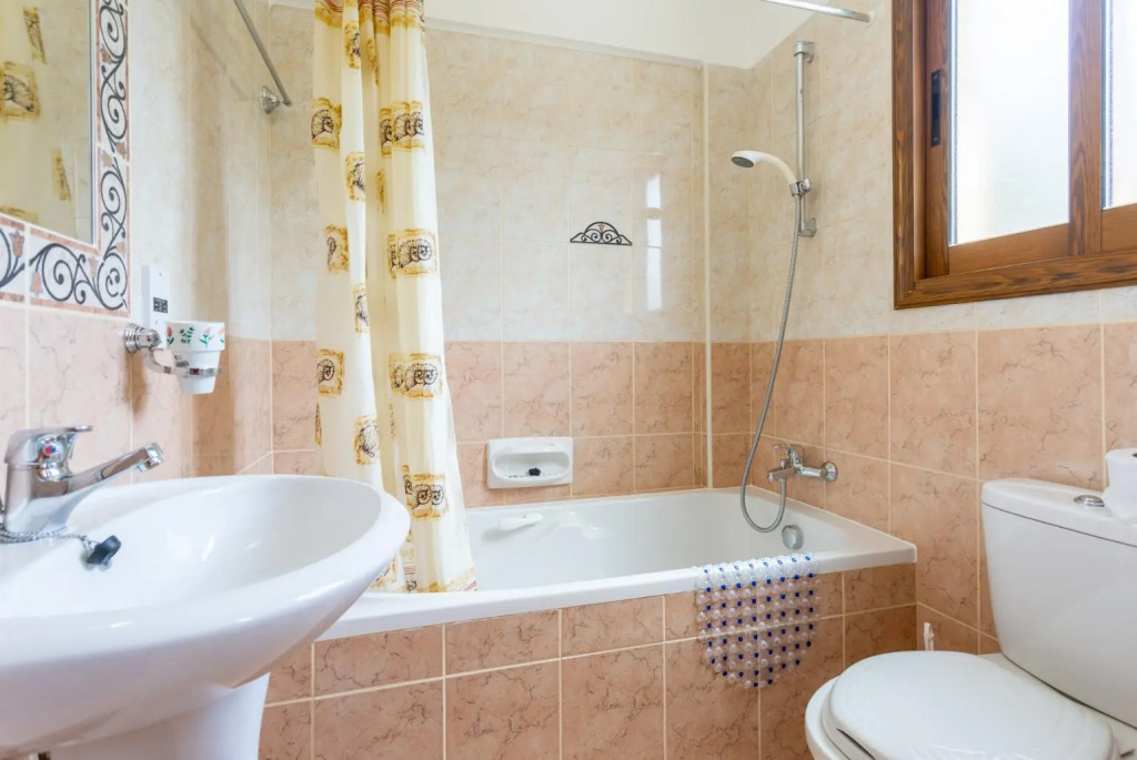 Villa Noni Large Private Pool AC WiFi