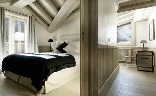 Chalet White Pearl