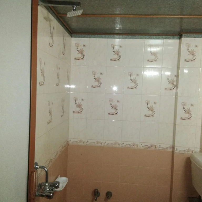 Hiriz Hotel Dollar