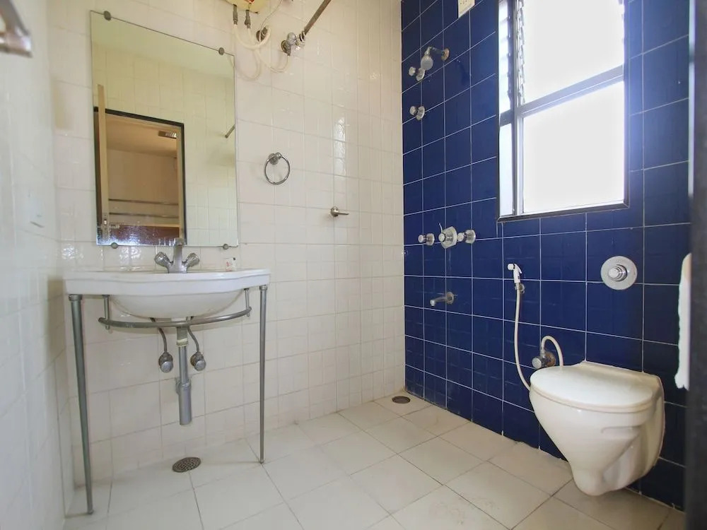 Purple Inn Boutique Hotel