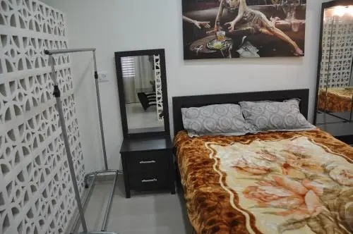 Isramax Jerusalem Apartment in Bat-Yam