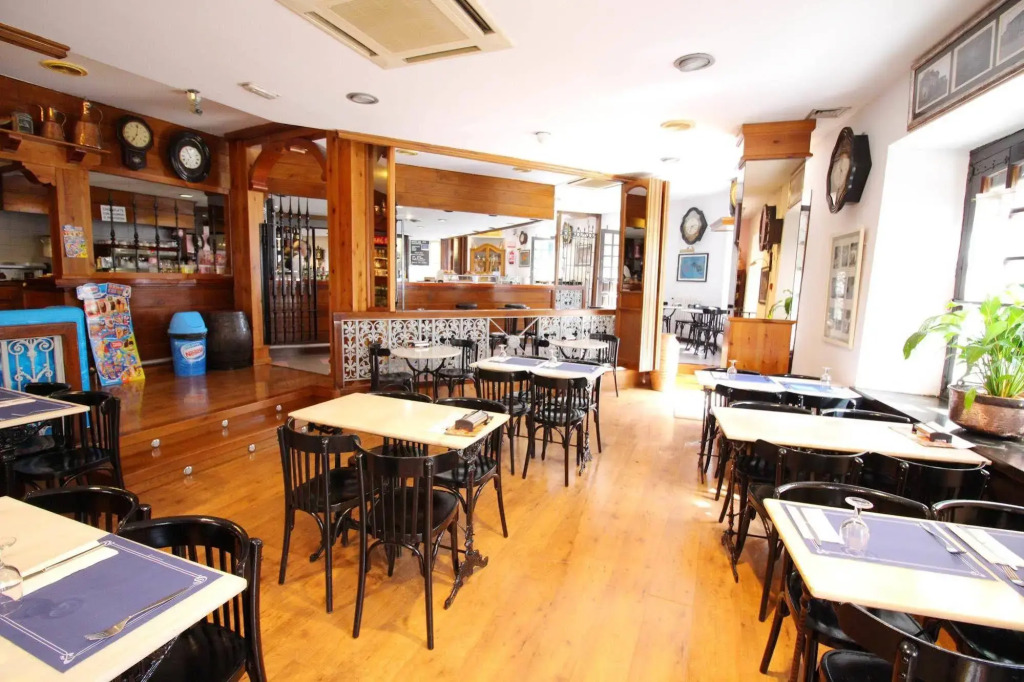 Hotel Santillana