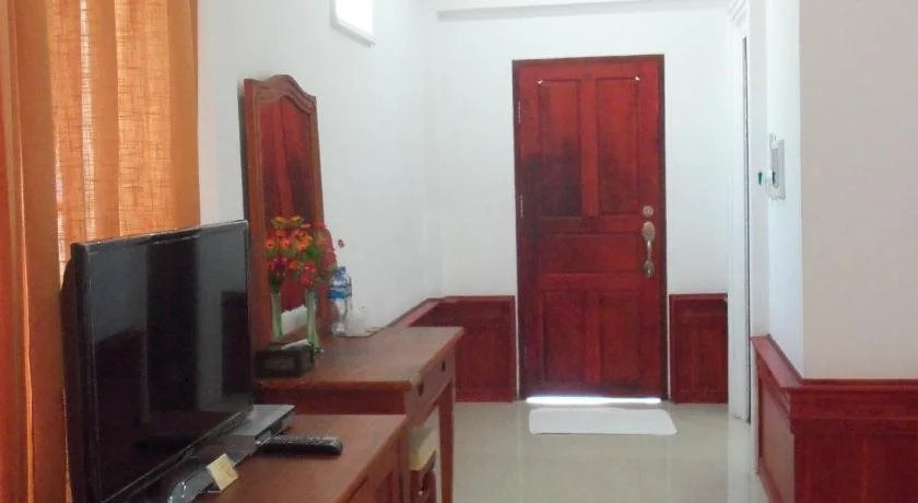 Outhoumphone Hotel