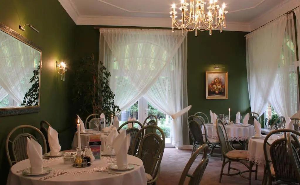 Hotel Renusz
