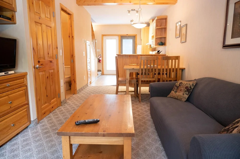banff woods lodge