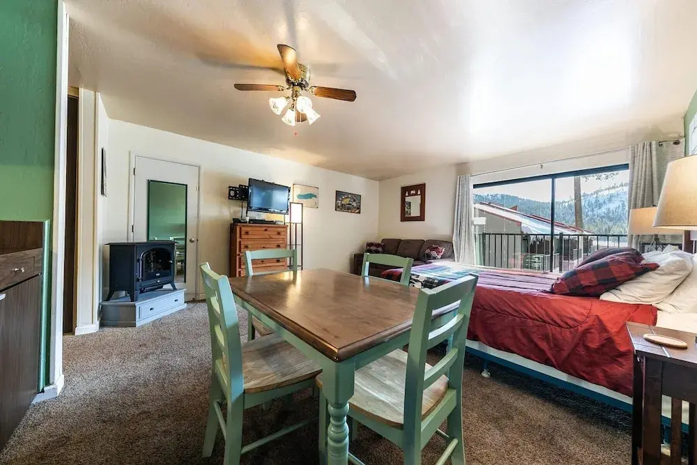 224 Bldg B 1 Bedroom Condo