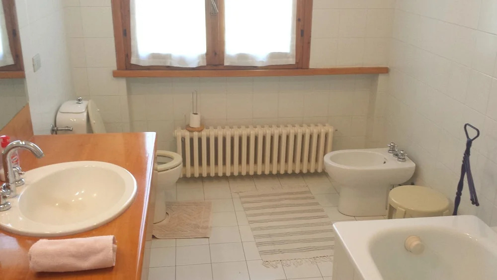 Pesaro - House in the Park to 4 km From the Sea. Peace and Absorbed Relax
