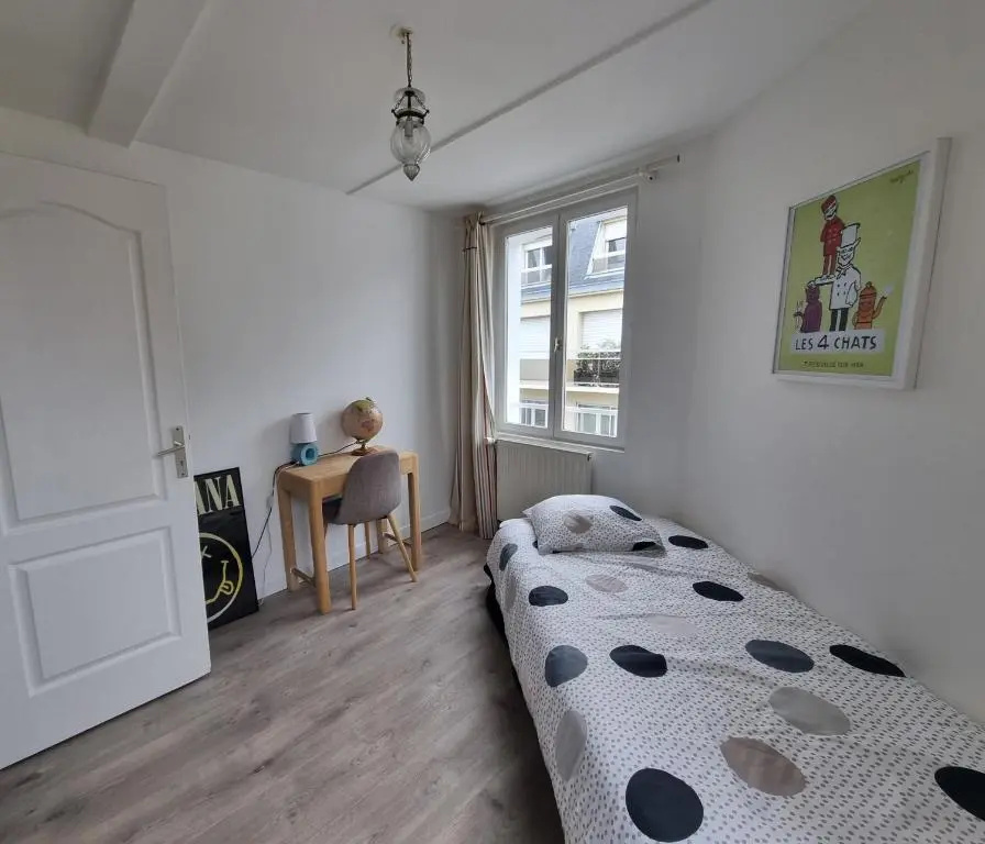 Maison de pécheur 3 chambres centre ville 10 min de la plage Good Mindset