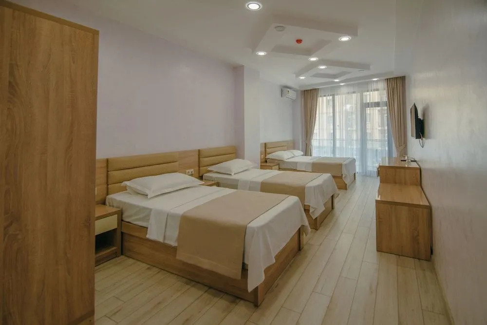 Hotel Batumi Palace