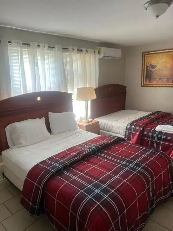 Near French Quarter Nice Two Bedrooms+
