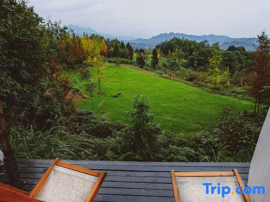 Luzhiqingcheng Wenquan Homestay