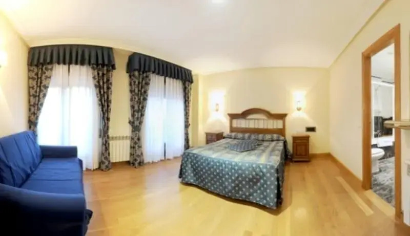 Hotel Cornellana