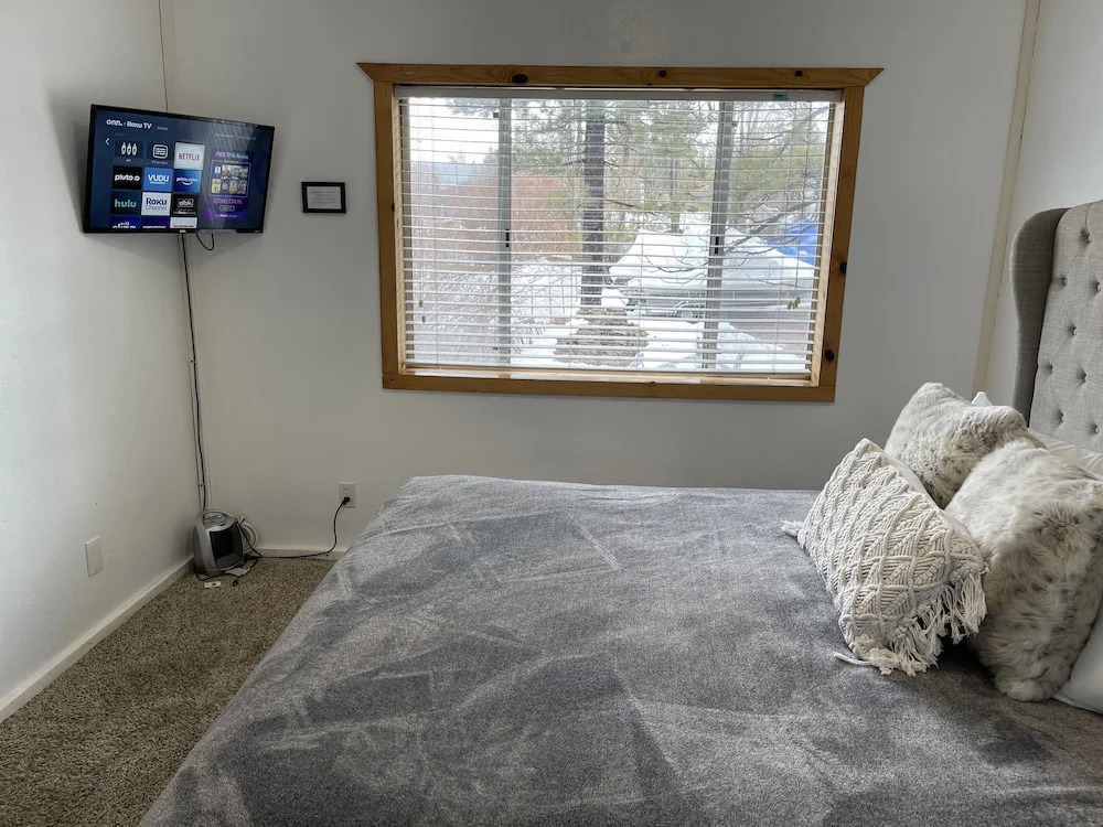 Snow Bear Lodge