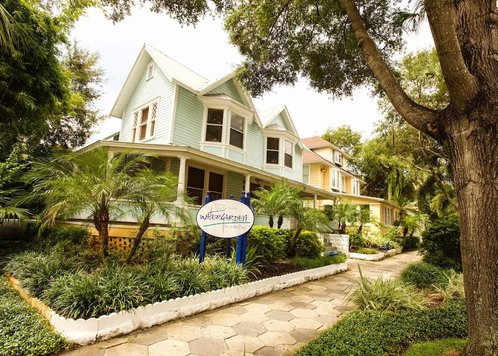 Watergarden Inn at the Bay