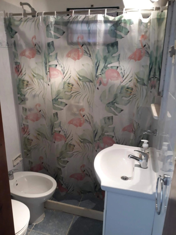 En Suíte - Habitación con baño privado - Entrada independiente