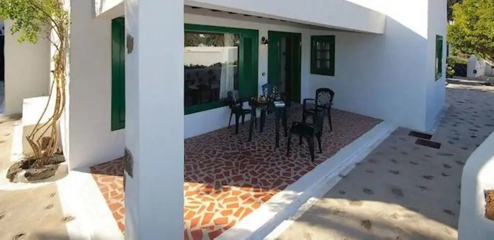 Villa - 2 Bedrooms with Pool and WiFi - 106084