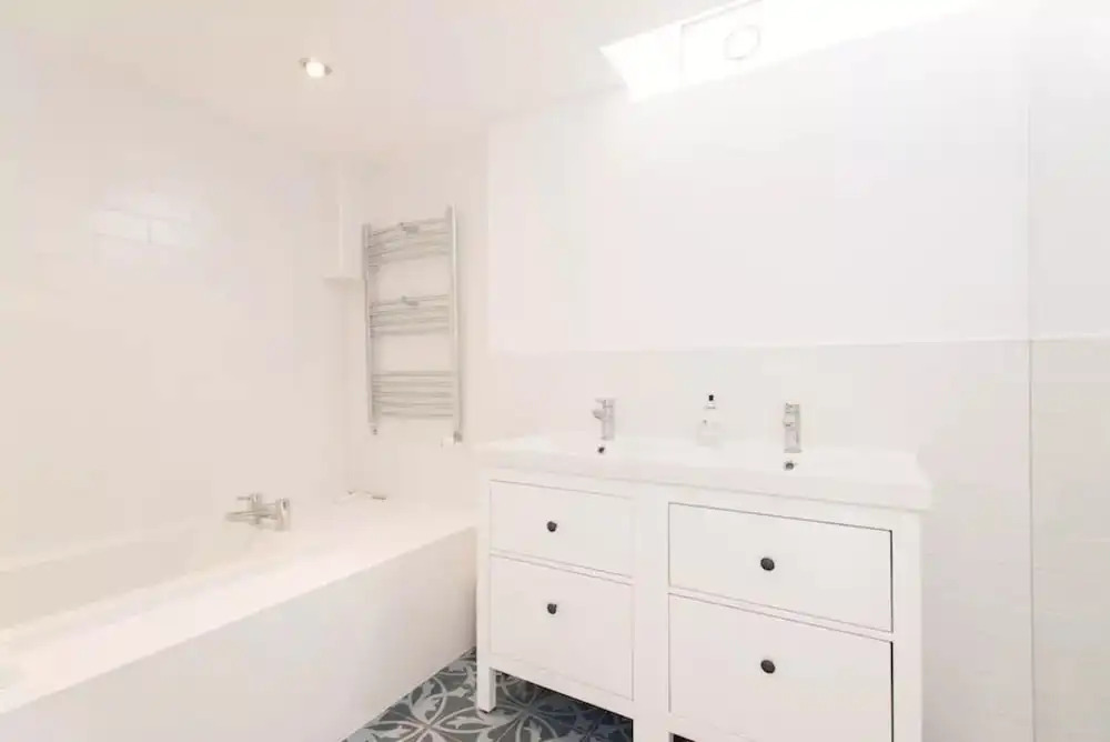 2 Bedroom Victorian House With Garden