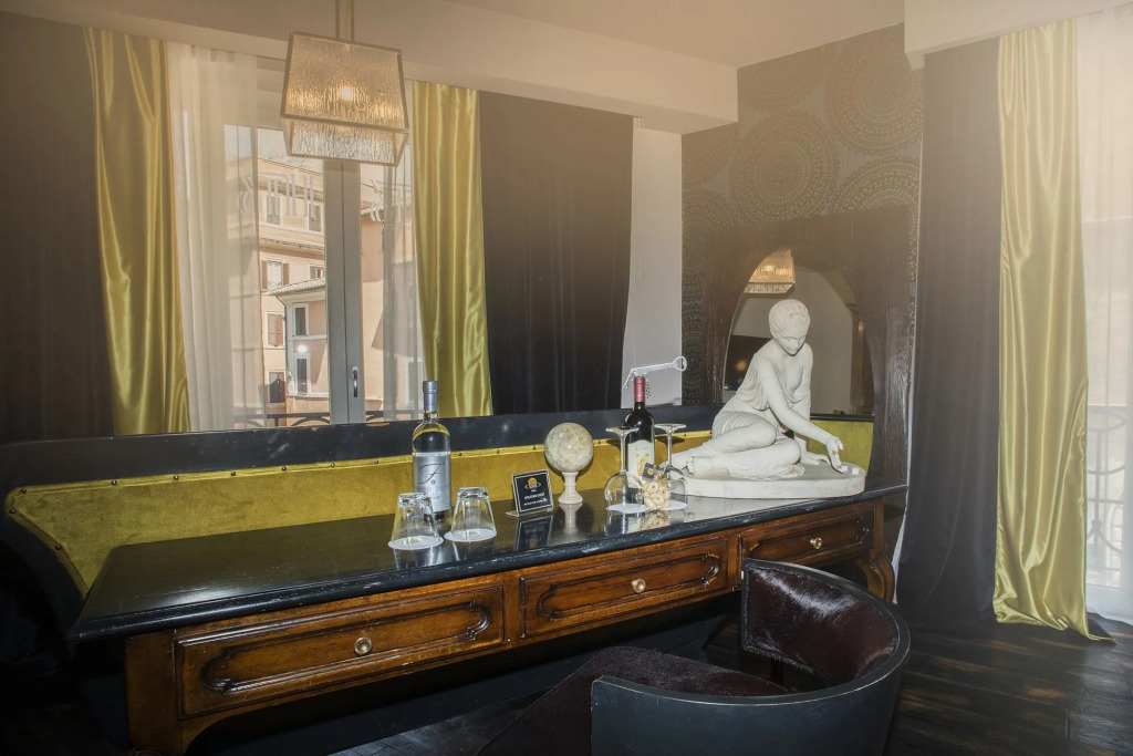 HT6 Hotel Roma
