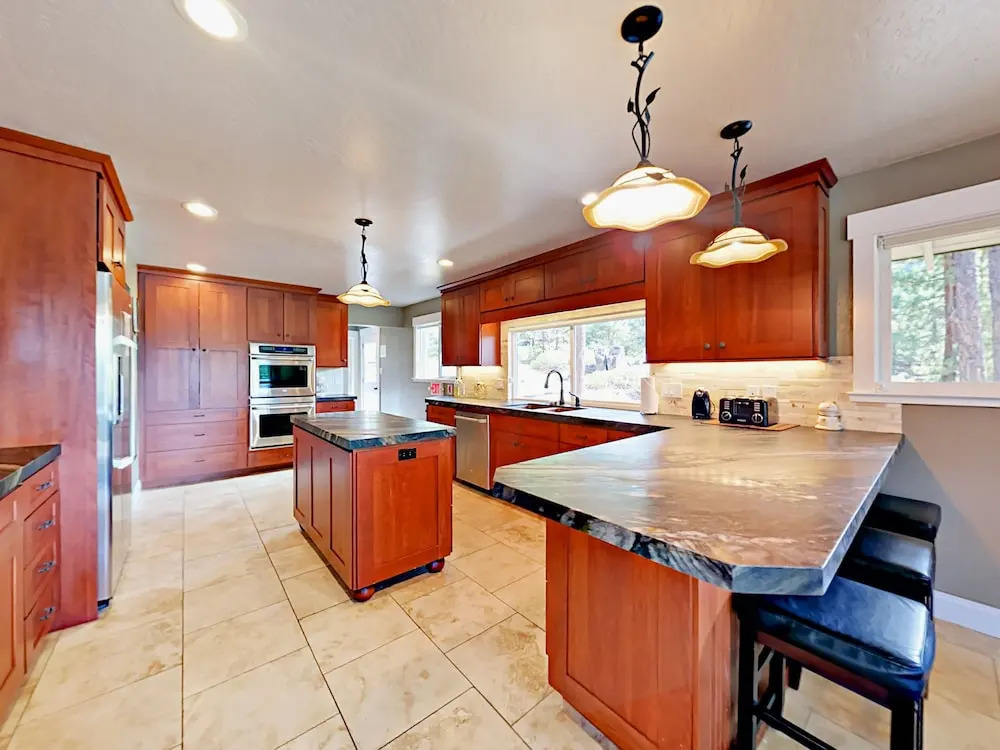 1337 Wildwood Ave Home