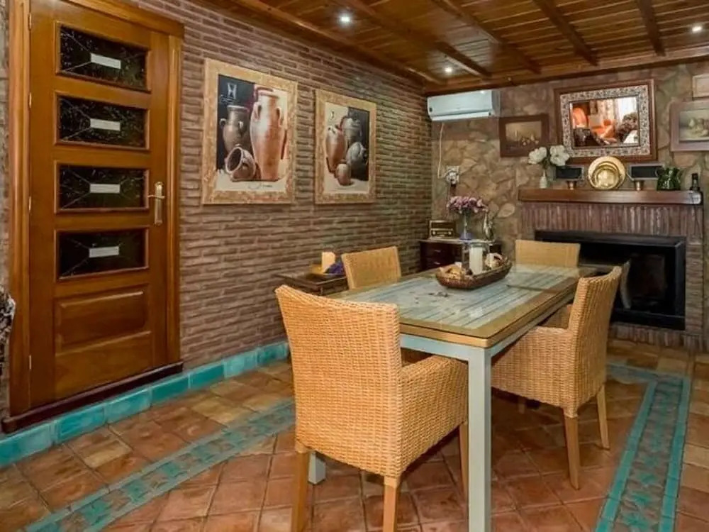 Serene Holiday Home in Padul With Swimming Pool