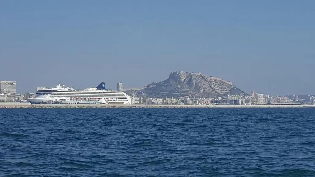 Apartamento a 50 metros de la playa Muchavista