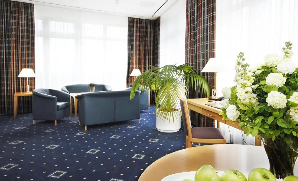HI Hotel International Hamburg
