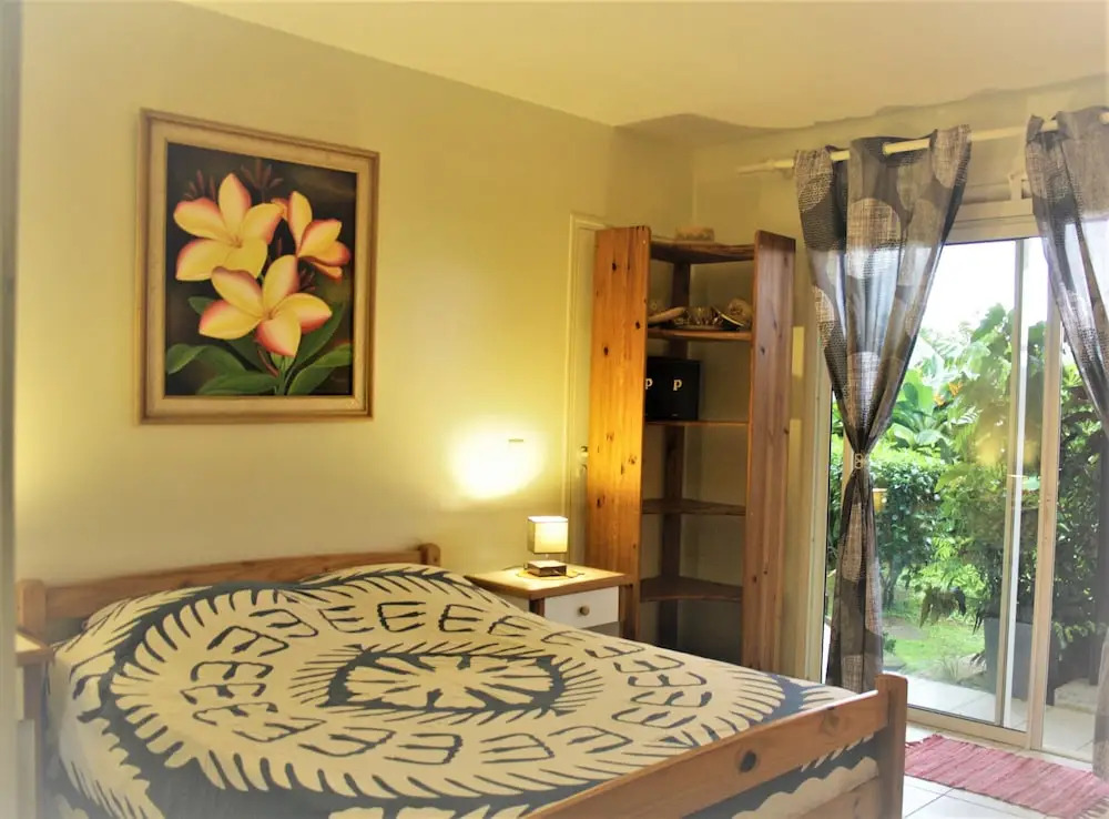 Tahiti - Taapuna Cottage