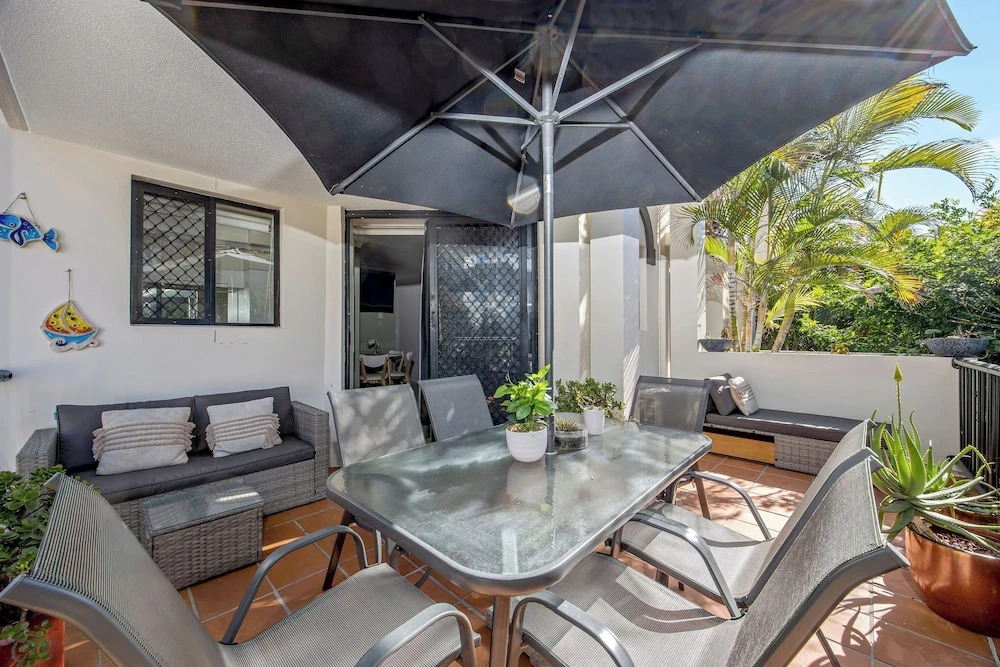 Premium 1 Bedroom Apartment Sleeps 4