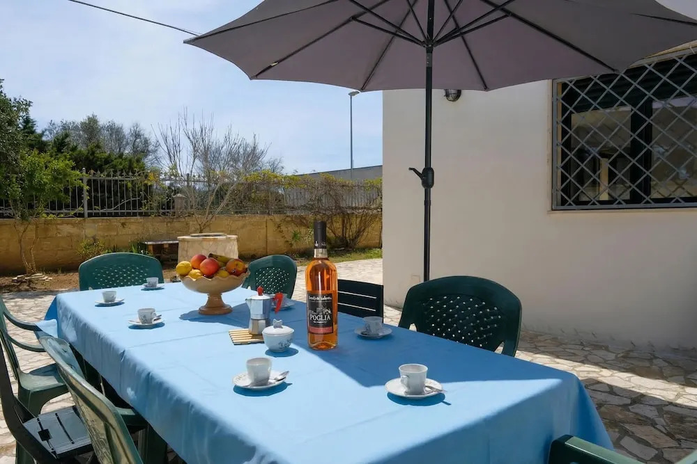 Villa Scianuli 250 meters from the sea - Happy Rentals