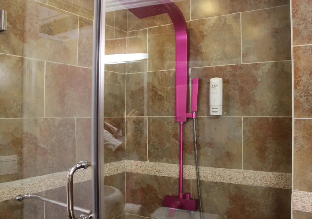 Royal Garden Inn