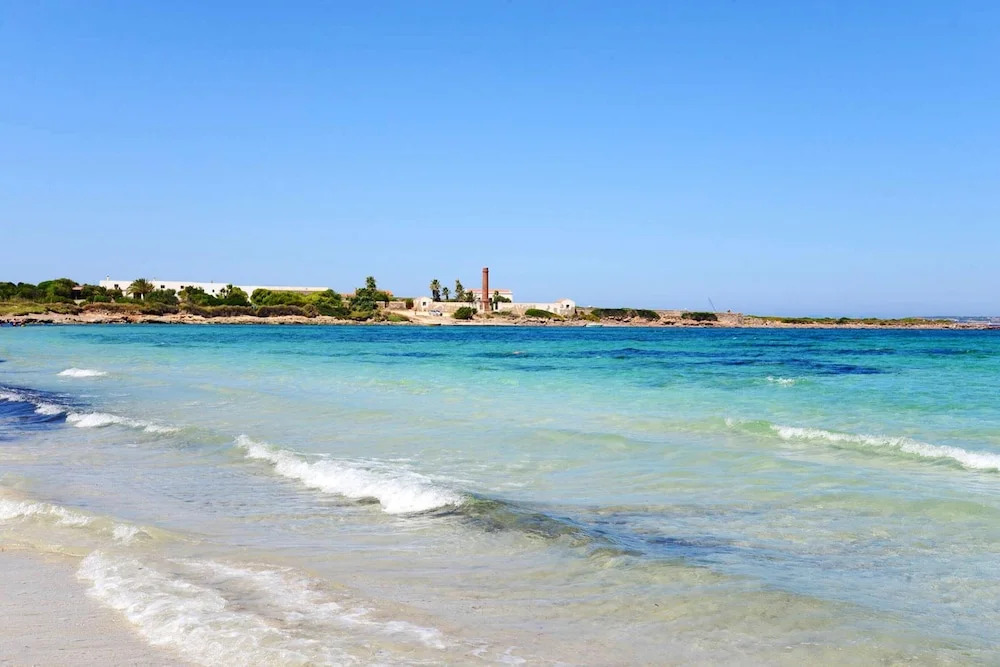 Apartment With 2 Bedrooms in Calasetta, With Wifi - 2 km From the Beach